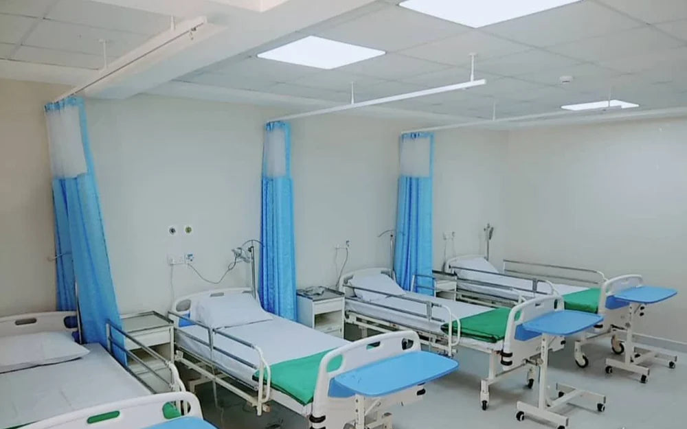 Aluminum Hospital Curtain Track System Adjustable Hight Ceiling Mount